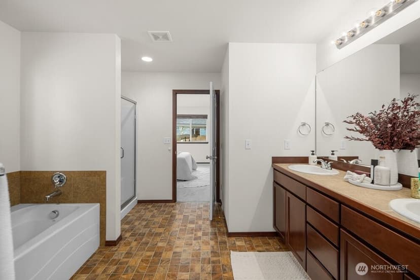 Property photo for 1152 Johnson Street SE, Monroe photo 14
