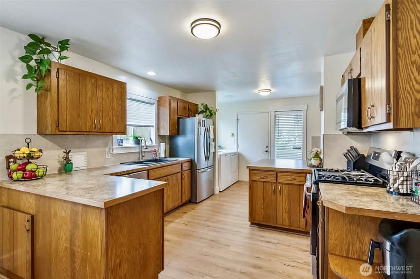 Property photo for 3215 19th Street, Everett photo 21
