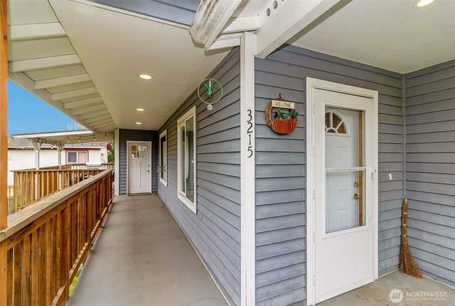 Property photo for 3215 19th Street, Everett photo 5