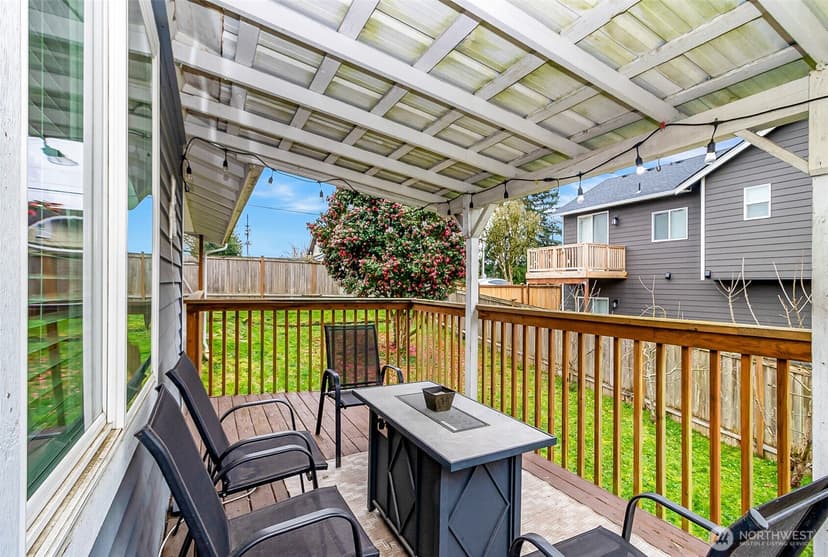 Property photo for 3215 19th Street, Everett photo 29