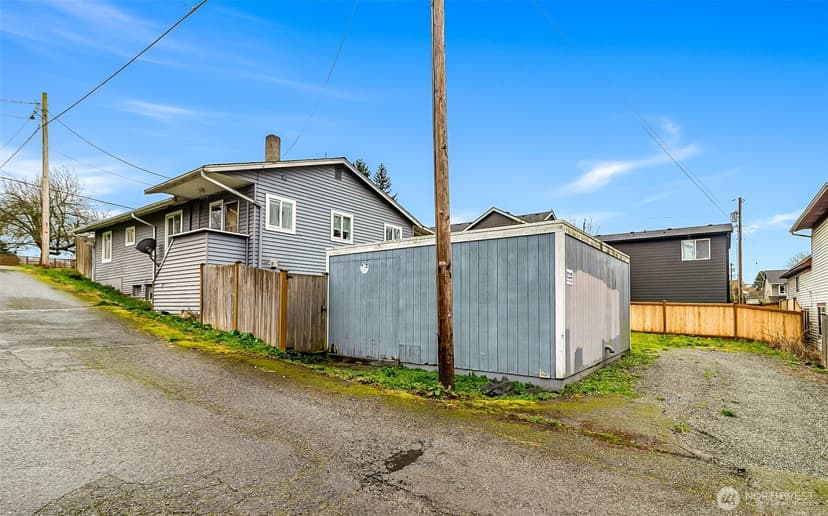 Property photo for 3215 19th Street, Everett photo 32