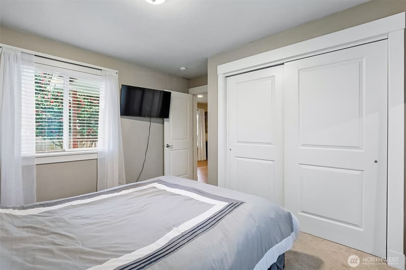 Property photo for 3215 19th Street, Everett photo 13