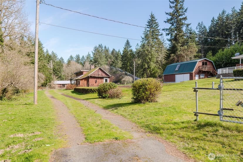 Property photo for 191 NE McWilliams Court, Bremerton photo 6