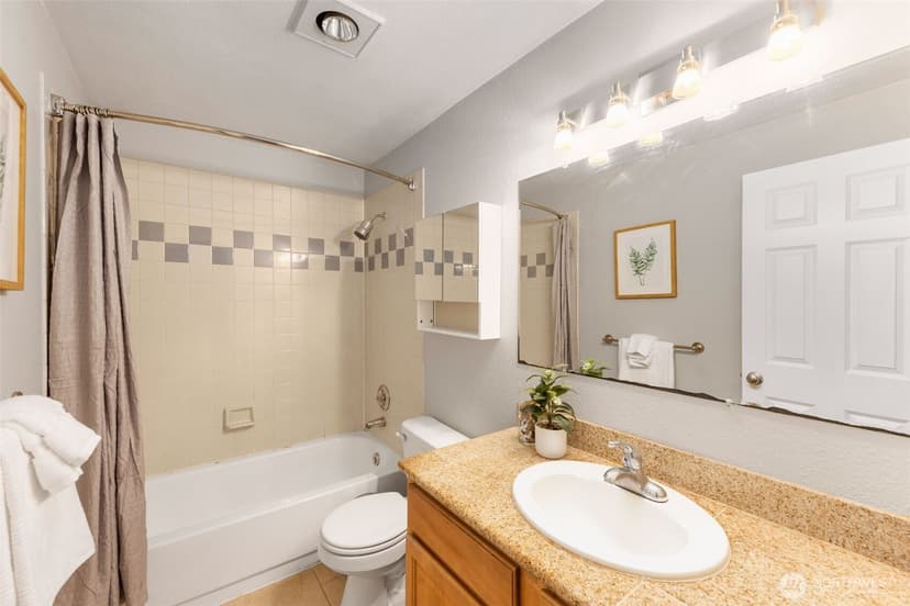 Property photo for 20318 Bothell Everett Hwy #A101, Bothell photo 12