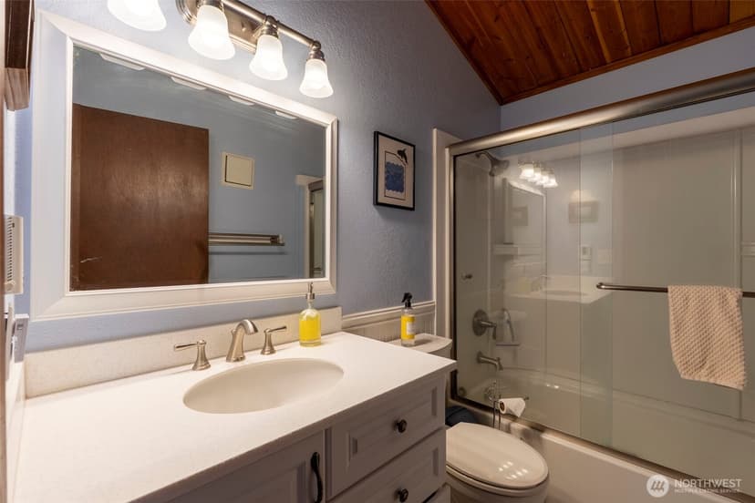 Property photo for 326 Harbor View Loop SE, Ocean Shores photo 15