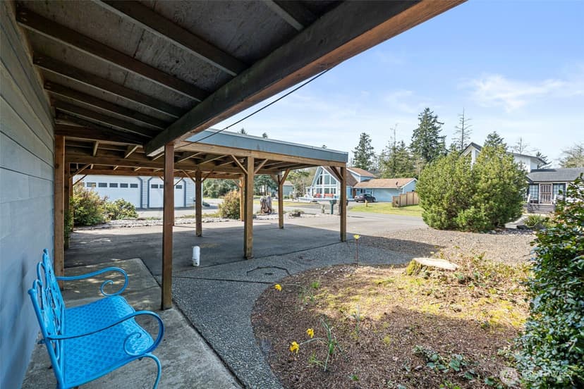 Property photo for 326 Harbor View Loop SE, Ocean Shores photo 28