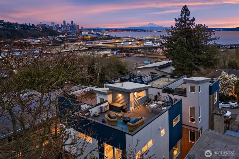 Property photo for 2330 W Plymouth Street #B, Seattle