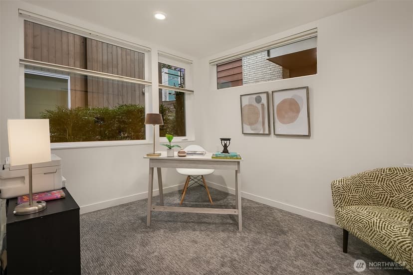 Property photo for 2330 W Plymouth Street #B, Seattle photo 7