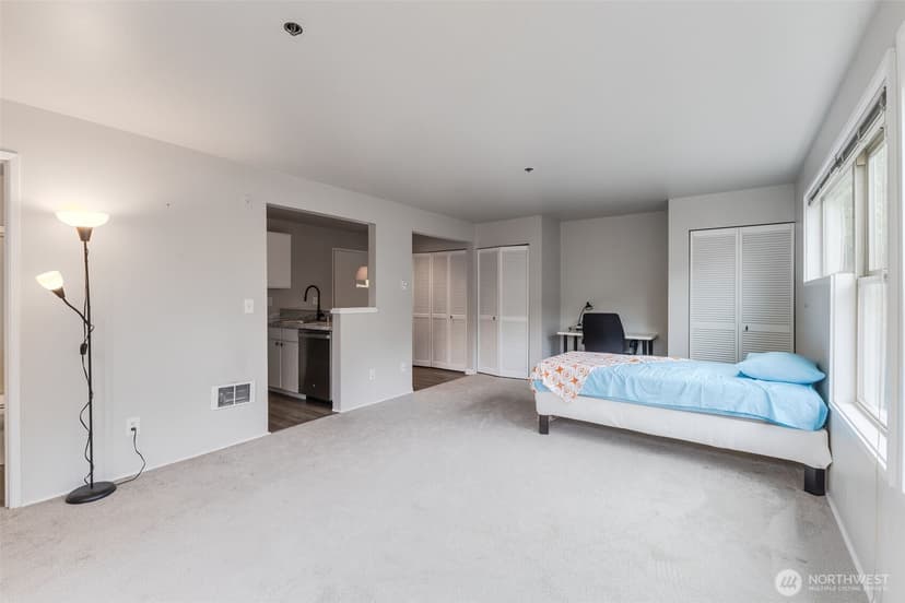Property photo for 3429 Burke Avenue N #23, Seattle photo 17