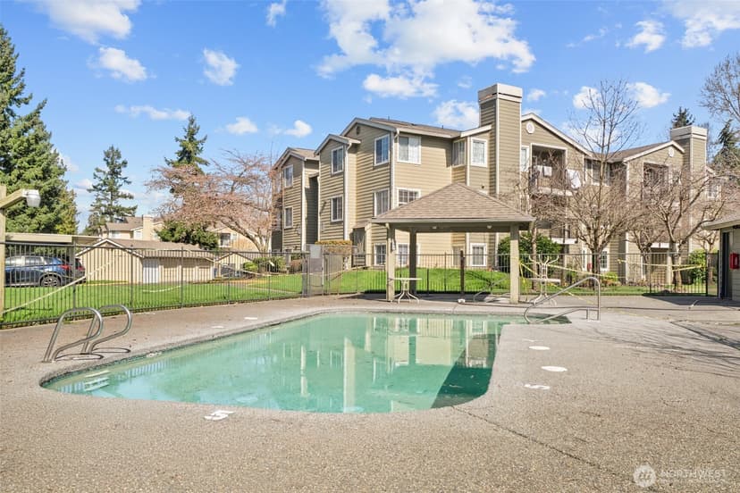 Property photo for 1835 S 286th Lane #R101, Federal Way photo 16
