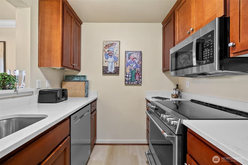 Property photo for 1835 S 286th Lane #R101, Federal Way photo 7