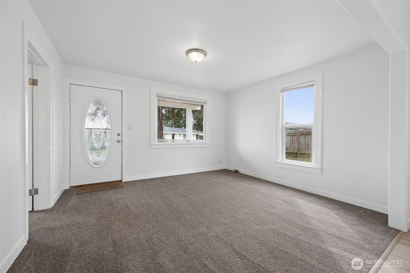 Property photo for 5420 S State Street, Tacoma photo 13