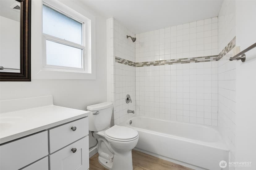 Property photo for 5420 S State Street, Tacoma photo 11