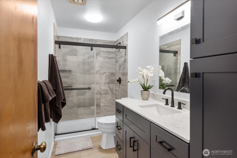 Property photo for 21615 80th Avenue W #215, Edmonds photo 20