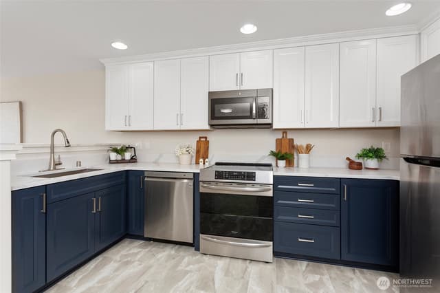 Property photo for 2522 Rucker Avenue #403, Everett photo 4