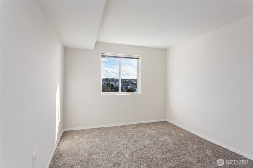 Property photo for 2522 Rucker Avenue #403, Everett photo 14