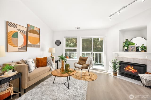 Property photo for 17107 123rd Place NE #V302, Bothell photo 4