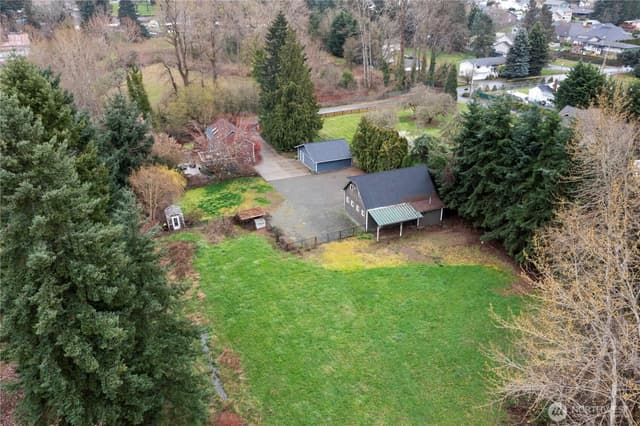 Property photo for 23305 98th Avenue S, Kent photo 4