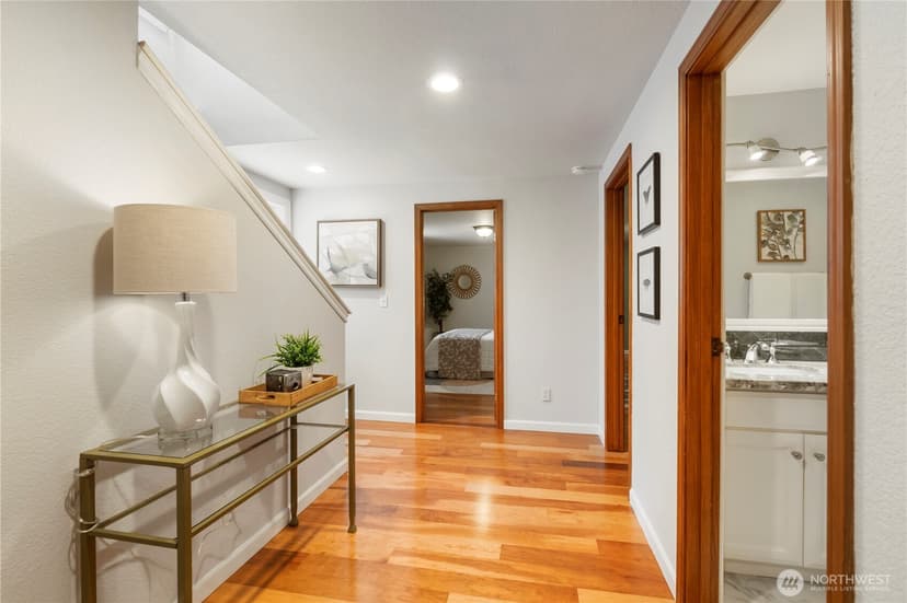 Property photo for 23305 98th Avenue S, Kent photo 17