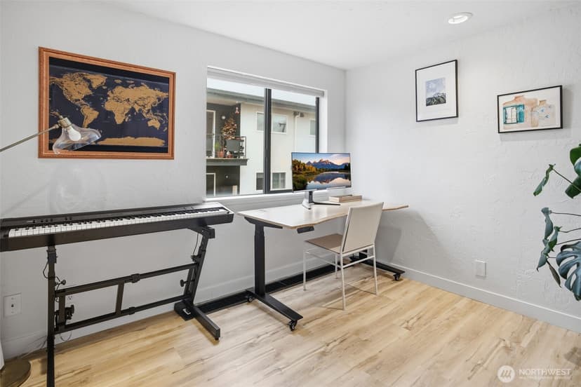 Property photo for 5642 California Avenue SW #3, Seattle photo 20