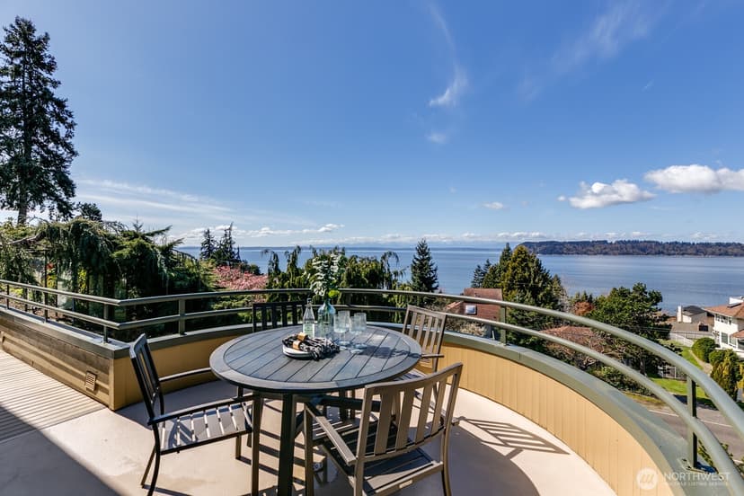 Property photo for 10413 66th Place W, Mukilteo photo 11