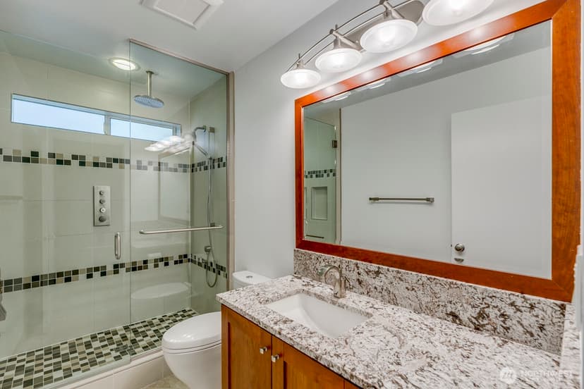 Property photo for 10413 66th Place W, Mukilteo photo 33
