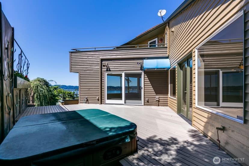 Property photo for 10413 66th Place W, Mukilteo photo 10