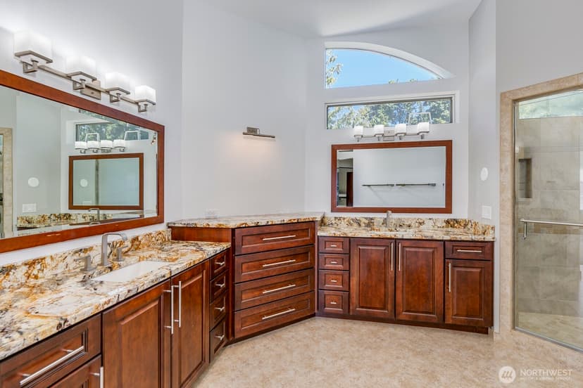 Property photo for 10413 66th Place W, Mukilteo photo 28