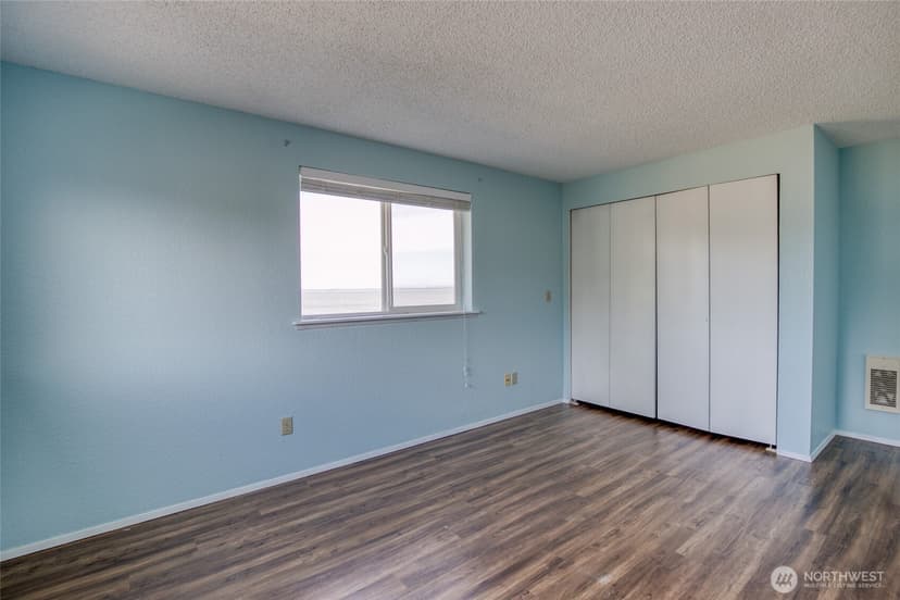 Property photo for 288 Sunrise Avenue SE, Ocean Shores photo 36