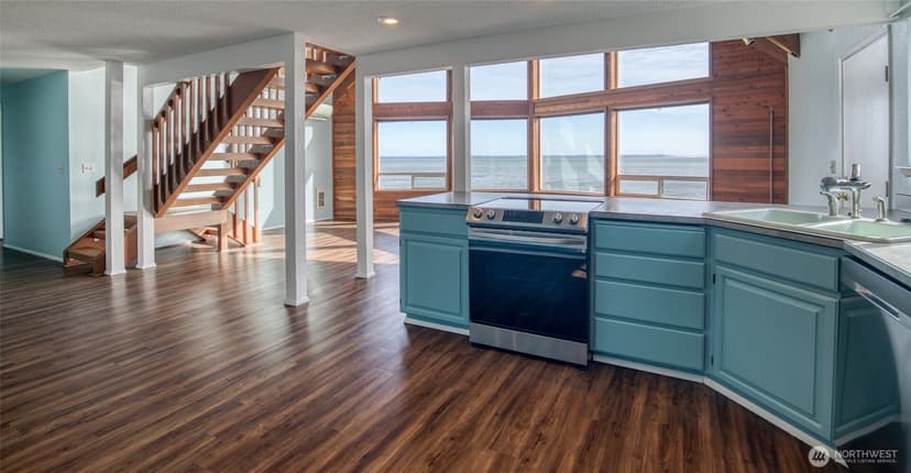 Property photo for 288 Sunrise Avenue SE, Ocean Shores photo 29