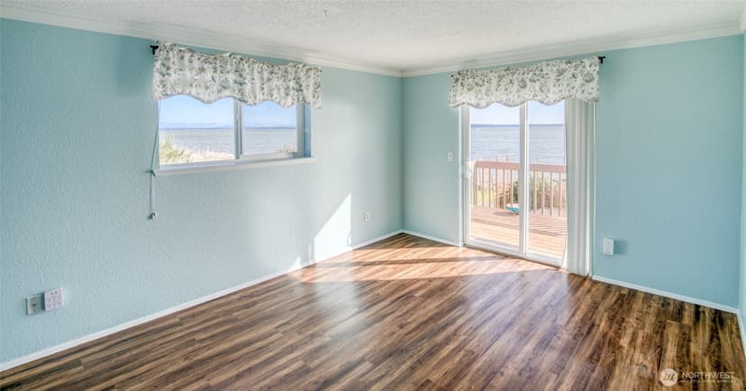 Property photo for 288 Sunrise Avenue SE, Ocean Shores photo 18