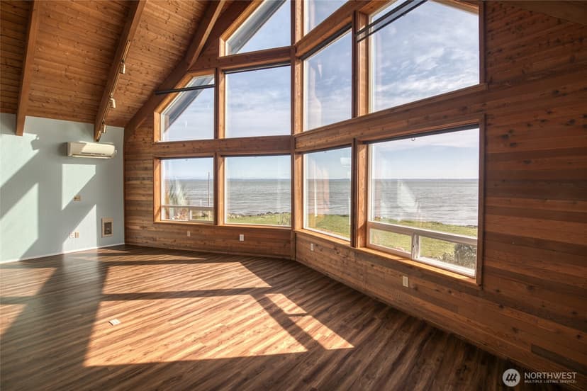 Property photo for 288 Sunrise Avenue SE, Ocean Shores photo 23