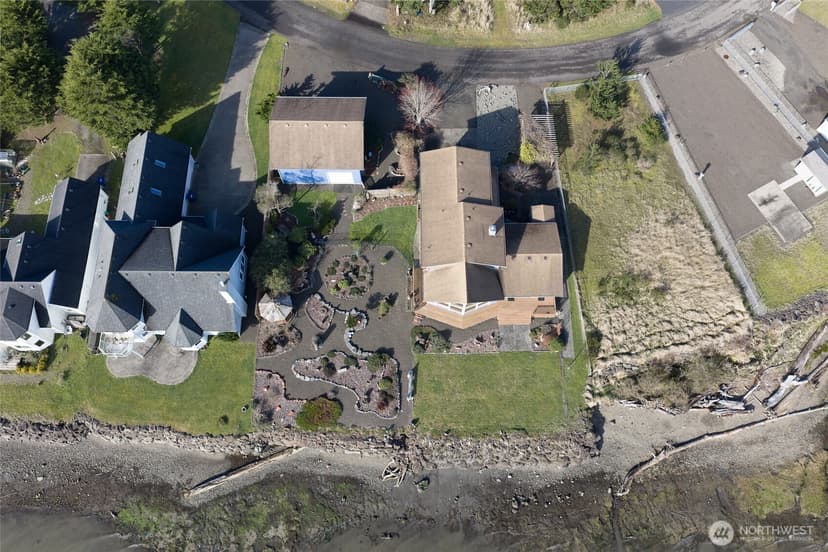 Property photo for 288 Sunrise Avenue SE, Ocean Shores photo 6
