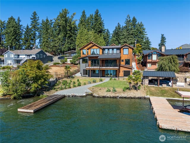 Property photo for 1024 184th Avenue Ct E, Lake Tapps photo 2