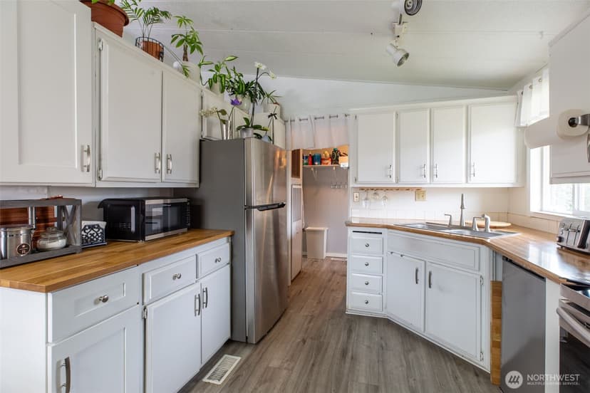 Property photo for 707 37th Street SE #12, Auburn photo 12