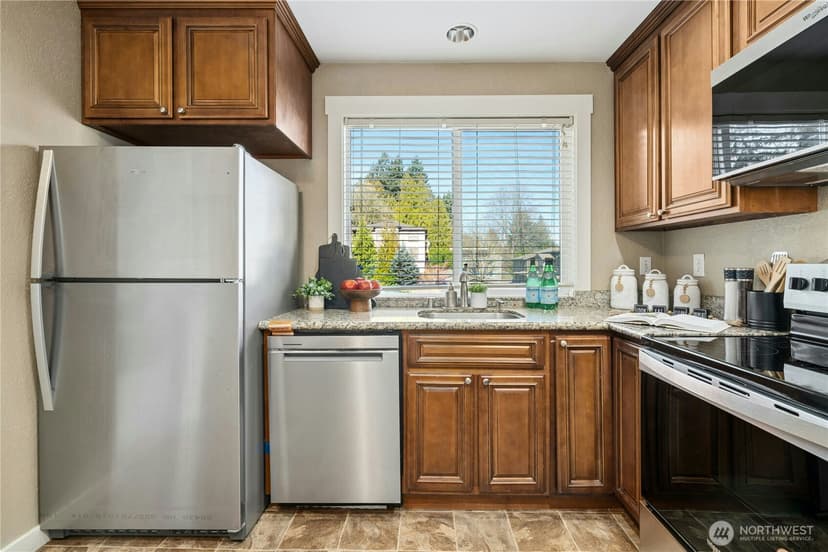 Property photo for 9515 NE 180th Street #C101, Bothell photo 11