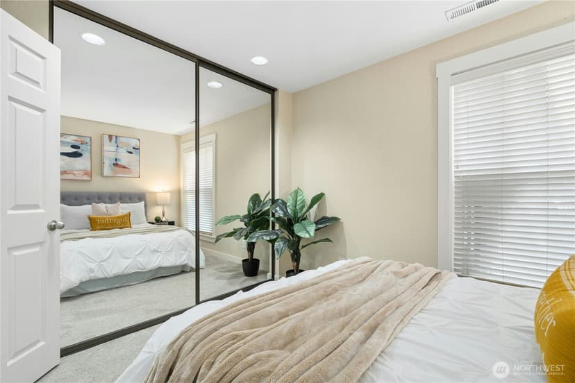 Property photo for 9515 NE 180th Street #C101, Bothell photo 16