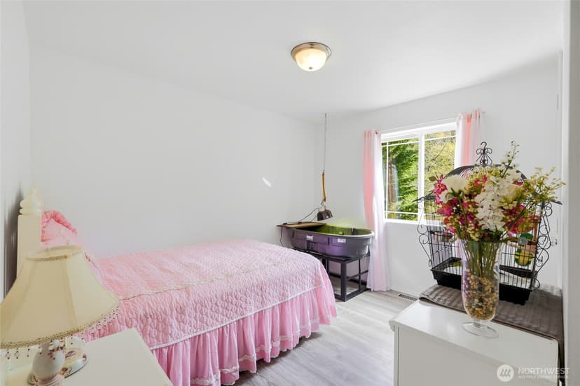 Property photo for 12629 Marine Drive, Tulalip photo 19