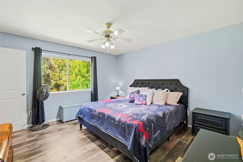 Property photo for 12629 Marine Drive, Tulalip photo 16