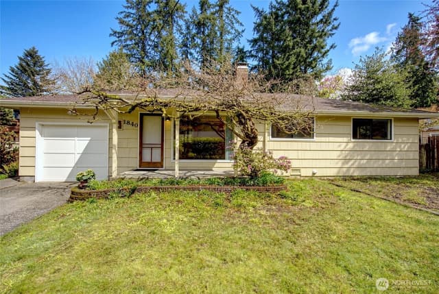 Property photo for 1840 NE 171 Street, Shoreline photo 5