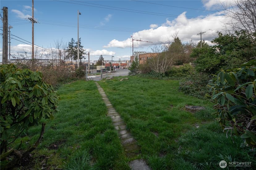 Property photo for 2202 E 32nd Street, Tacoma photo 21