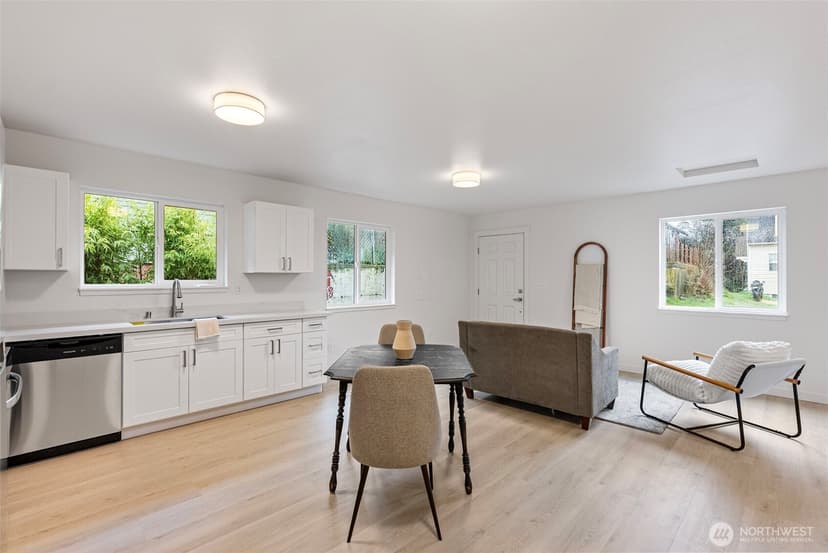 Property photo for 1925 5th Street, Bremerton photo 18