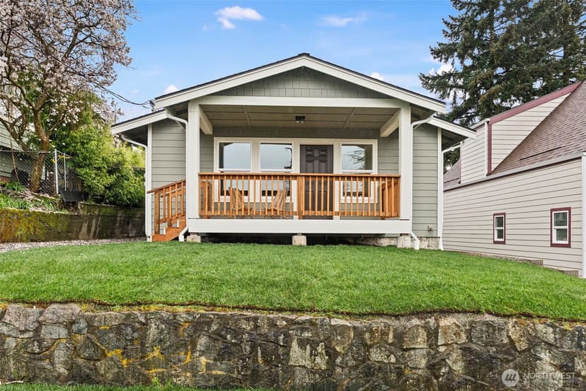 Property photo for 1925 5th Street, Bremerton