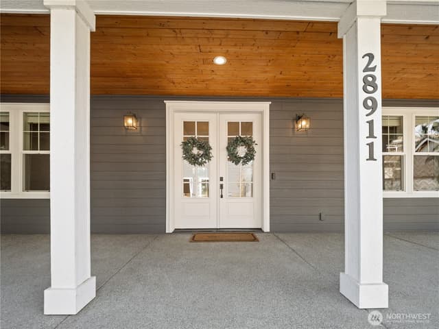 Property photo for 28911 220th Place SE, Black Diamond photo 5