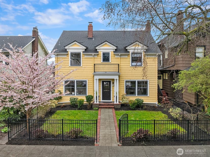 Property photo for 5260 18th Avenue NE, Seattle