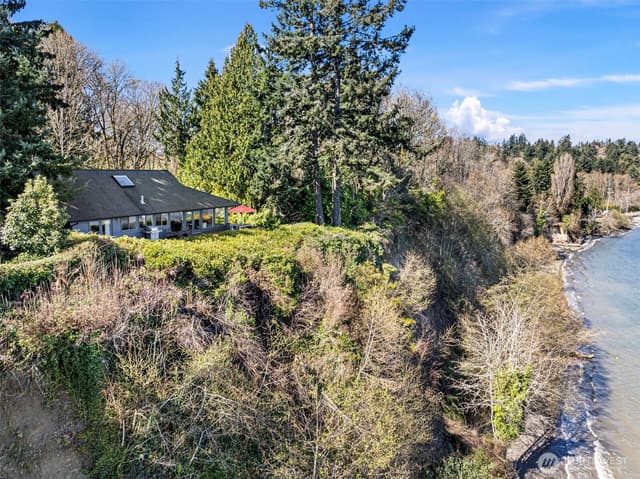 Property photo for 8032 SW 222nd Place, Vashon photo 2