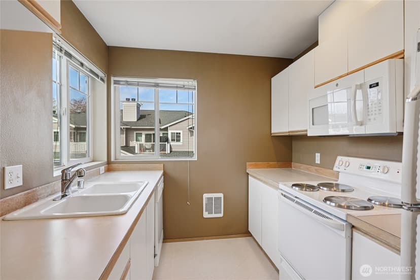 Property photo for 23316 59th Place S #14-3, Kent photo 11
