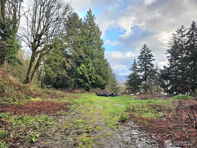 Property photo for 21211 35th Avenue S, SeaTac photo 6