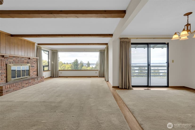 Property photo for 5714 Sealawn Avenue NE, Tacoma photo 11