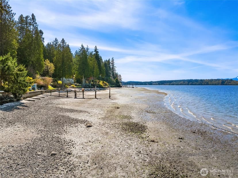 Property photo for 12145 Arrow Point Loop NE, Bainbridge Island photo 30